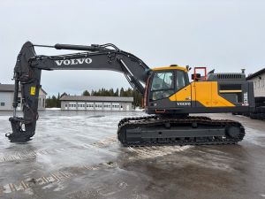 VOLVO EC380EL + 600MM TELAT + RASVARI + EBERI + LEICA 3D + S80 LIITIN JA KAUHA