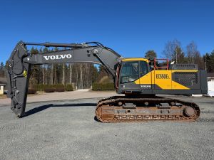 VOLVO EC550EL + 750MM TELAT + TÄYSPITKÄT OHJURIT + KAHDET HYDRAULIIKAT + RASVARI , Crawler excavators