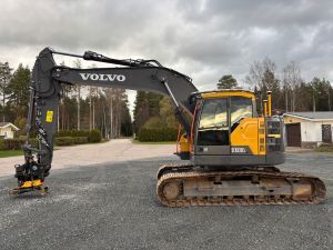 VOLVO ECR235EL + RASVARI + LÄMMITIN + PROBO EC226 PIHDILLÄ + NOVATRON 3D + STAGE V