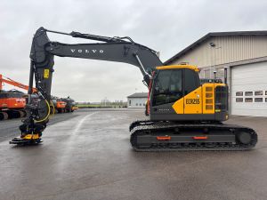 VOLVO ECR255FL + RASVARI + LÄMMITIN + S70 + PROBO EC266 PIHDILLÄ + NOVATRON 3D