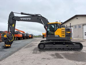 VOLVO ECR355EL + 700MM TELAT + RASVARI + LÄMMITIN + ENGCON EC233 + NOVATRON 3D