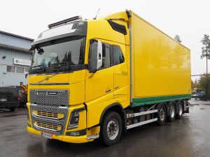 VOLVO FH16 650, 4-двуосный