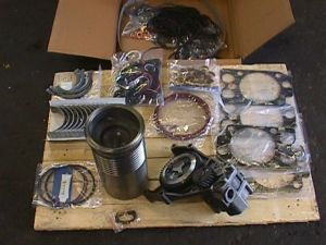 VOLVO KAIKKI MERKIT uudet alkuperäis- ja tarvikeosat, Accessories / spare parts