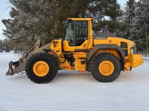 VOLVO L110H + PITKÄAISA + PIKALIITIN + LISÄHYDRAULIIKKA + CDC + LISÄVASTAPAINO