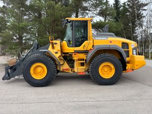 VOLVO L120H PITKÄAISA + PIKALIITIN + LISÄHYDRAULIIKKA + BSS + CDC + 100% RENKAAT