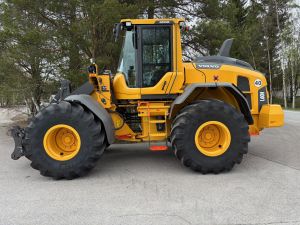 VOLVO L60H + AGRI + PIKALIITIN + KAHDET LISÄHYDRAULIIKAT + BSS + CDC-VIPUOHJAUS 