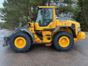 VOLVO L60H2 + PIKALIITIN + KAHDET LISÄHYDRAULIIKAT + BSS + CDC + LOCK-UP 